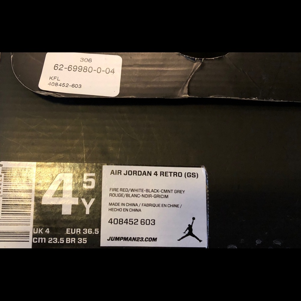 Jordan 4s - Picture 4 of 4